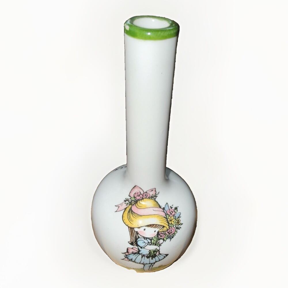 Vintage 1974 Joan Walsh Anglund Mini Vase "A sweet Remembrance" 5"